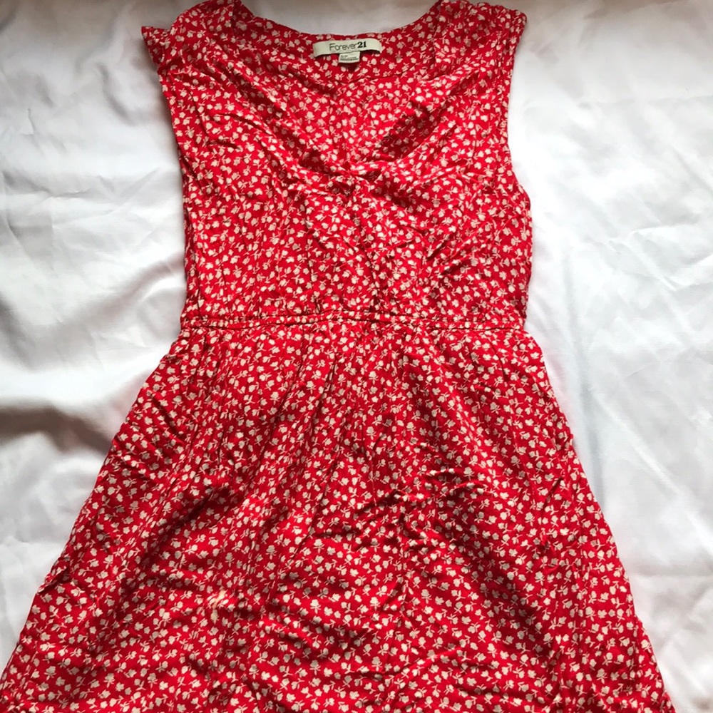 Forever 21 flower patterned dress